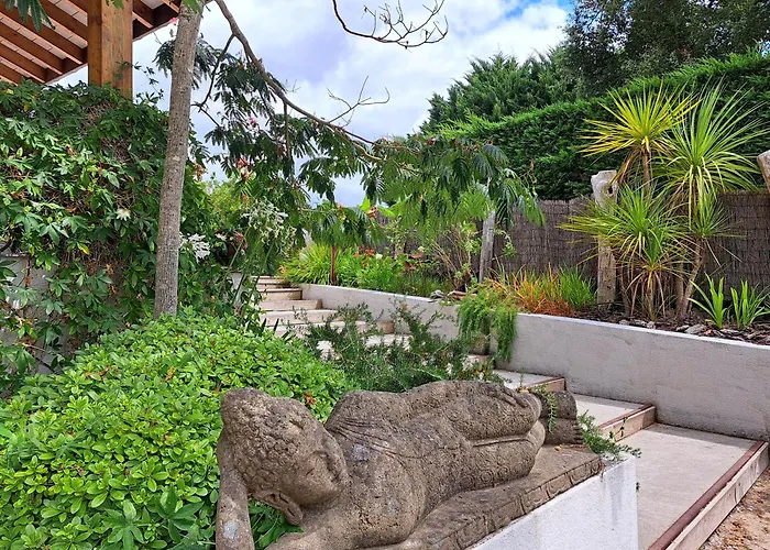 Villa Hossegor - 4 étoiles, 6 chambres - 5 salles de bains - piscine chauffée 5 mn des plages