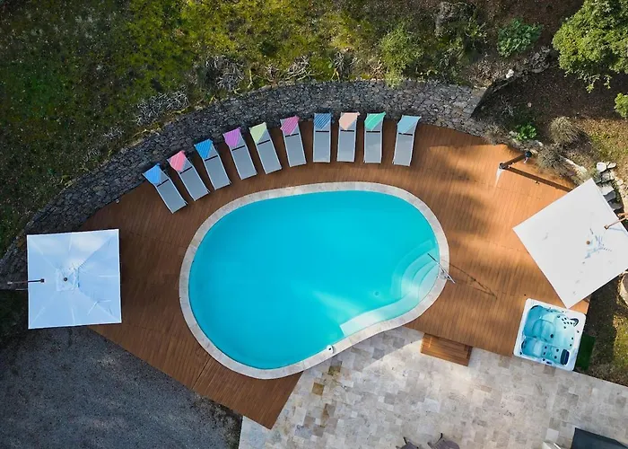 Villa au cœur de la Provence avec piscine et Jacuzzi