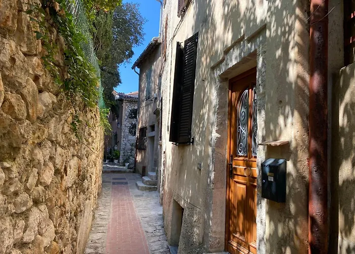 Le capouane - la tour d'auguste