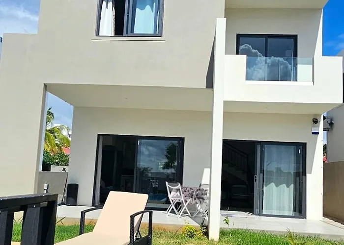 Entire Villa With Private Pool And Seaview Albion Mauritius