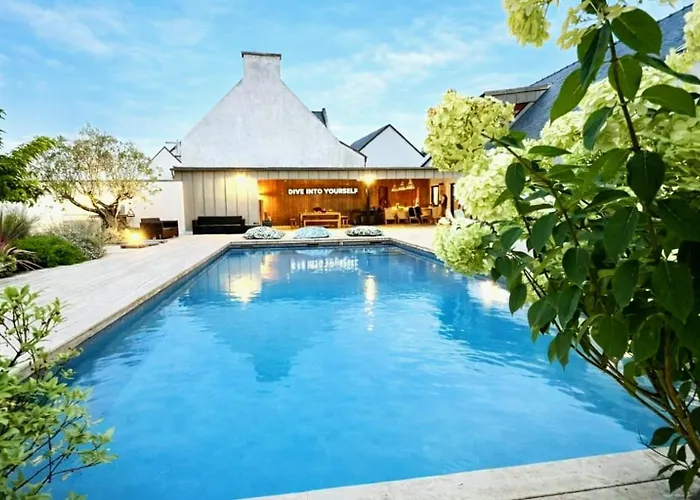 Villa le 25 - Piscine et Sauna au bourg de Carantec