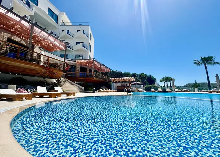 Harbour Hotel