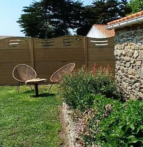 Maison de village 4 à 6 pers à 5 min de la mer