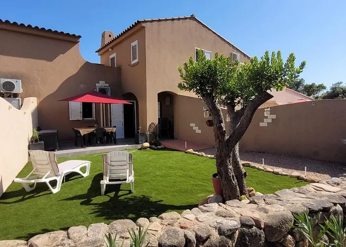 Mini Villa Pinarello, Lecci résidence Riviera Piscine 5min plage