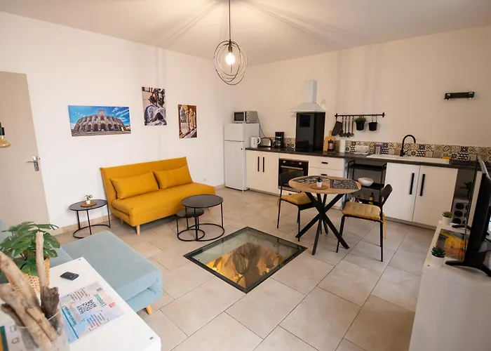 Cosy spacieux ,calme à 200 m des Arènes, wifi