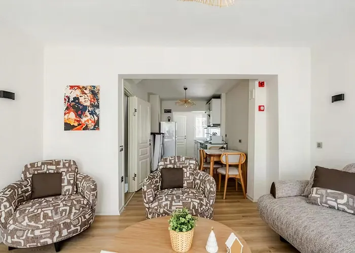 Güneş Villa Bahçe Katı
