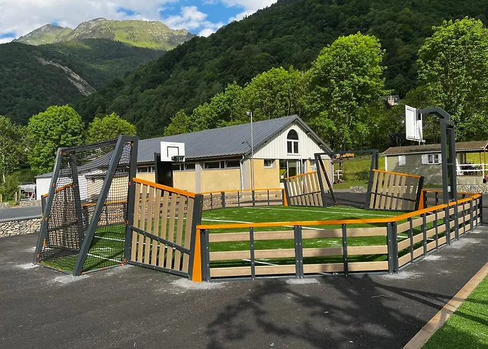 Bungalow charmant à Cauterets avec vue sur la montagne
