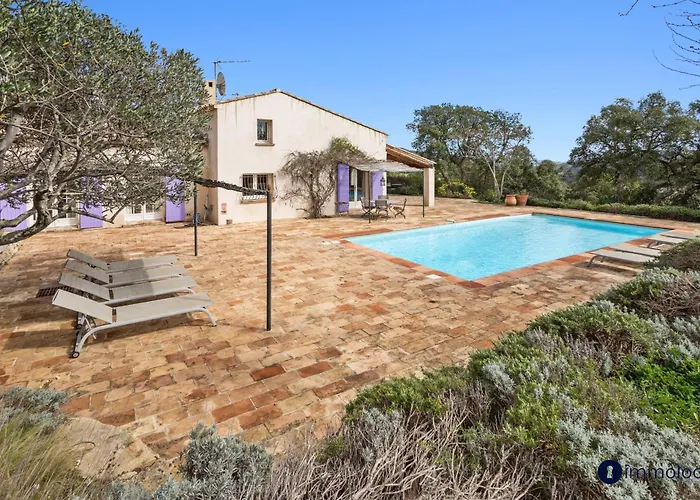 Villa climatisée avec piscine