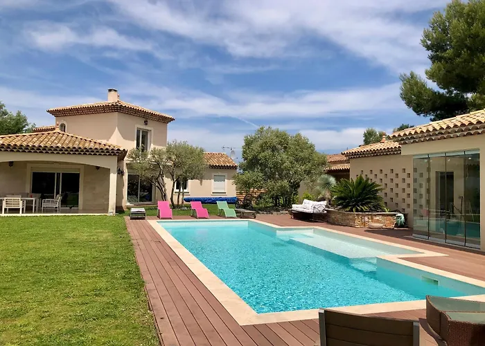 Magnifique villa avec piscine