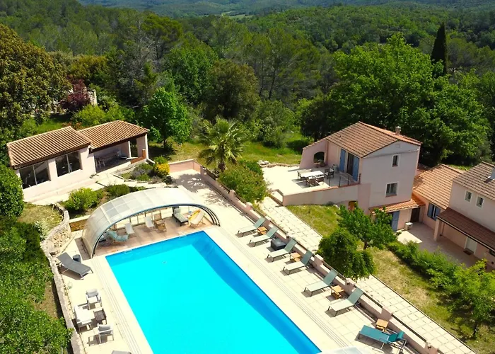 Domaine de l'Issole - Domaine privé, 4 étoiles, 16-26pax, AC spa&piscine 15x7