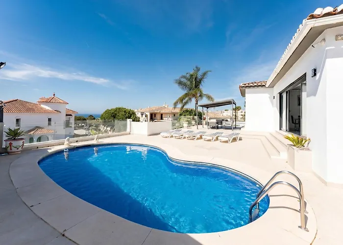 Malagasuite Villa Riviera Mijas Pearl