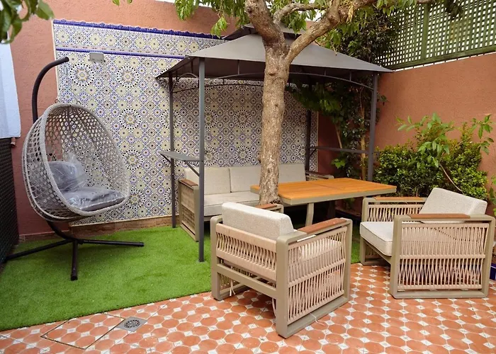 Luxury Villa With Pool And Jacuzzi, 10 Min From Rabat