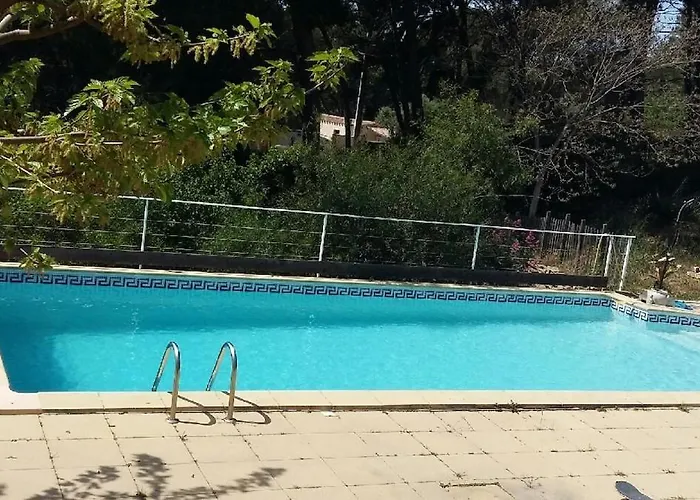 Charming House In Provence With Pool