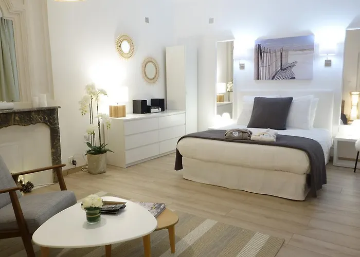 Arles Getaway - La Suite Arlesienne