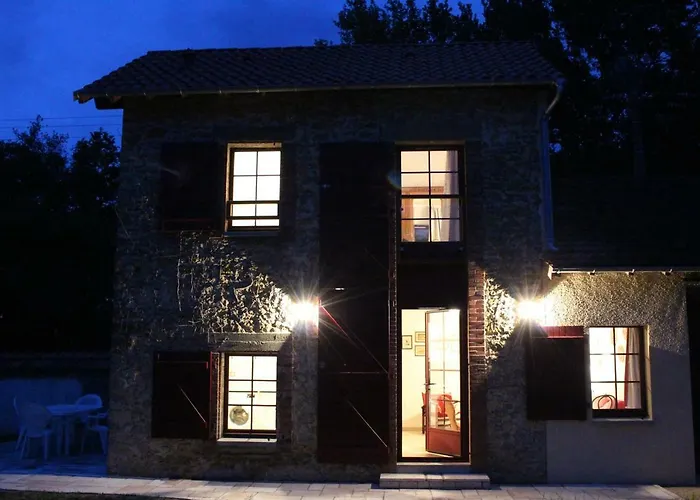 La maison de Demeter, 10 min d'Eugénie, calme des Landes Intérieures